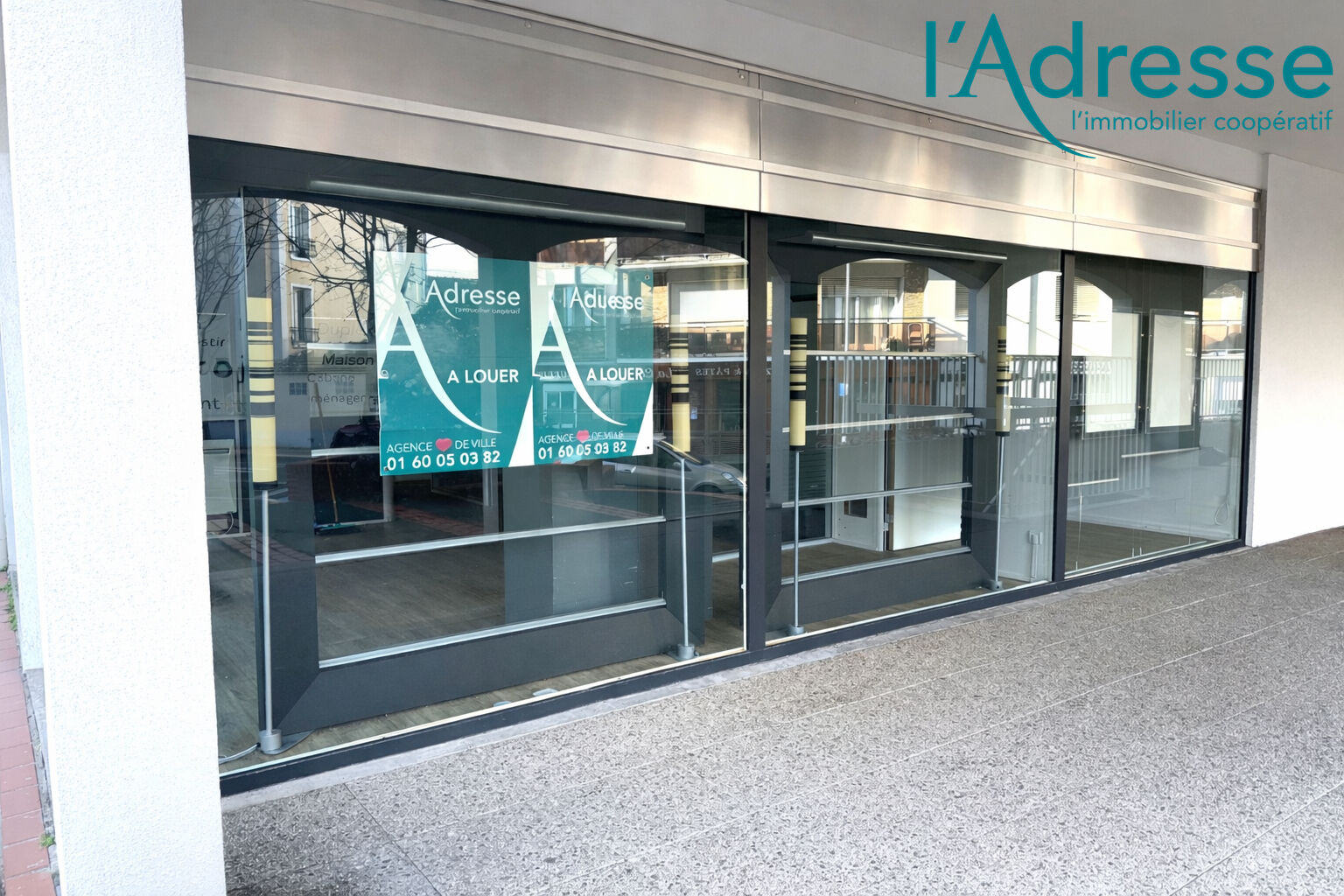 Bureaux NOISY LE GRAND (93160) 5 pi&egrave;ces 123.00 m&sup2;