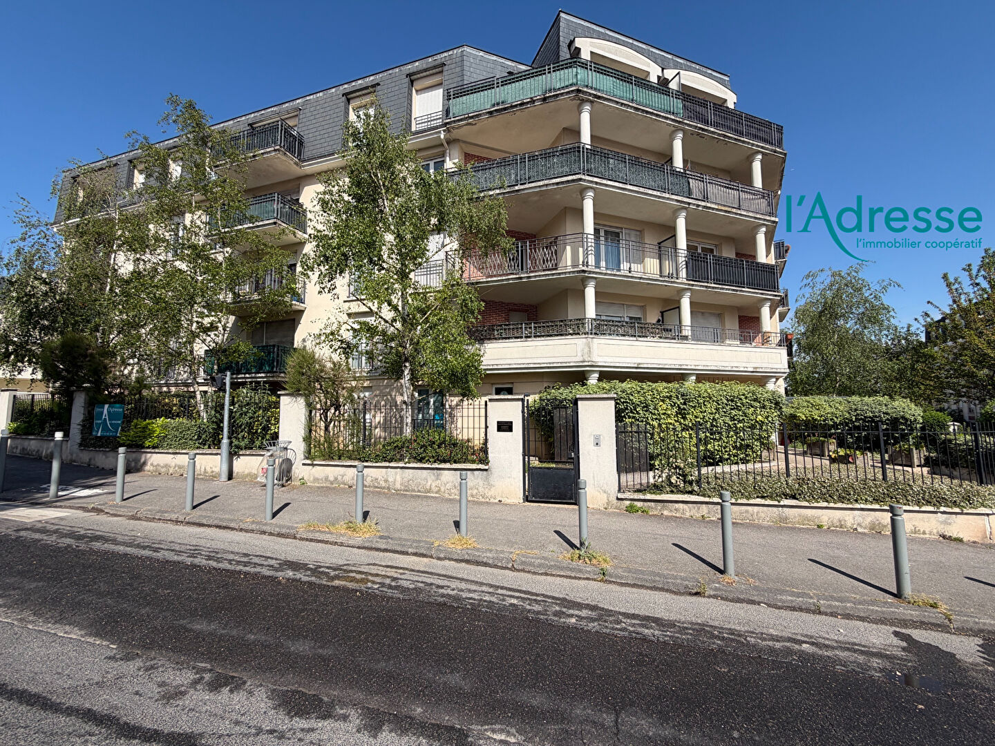 Appartement NOISY LE GRAND (93160) 2 pi&egrave;ces 40.00 m&sup2;