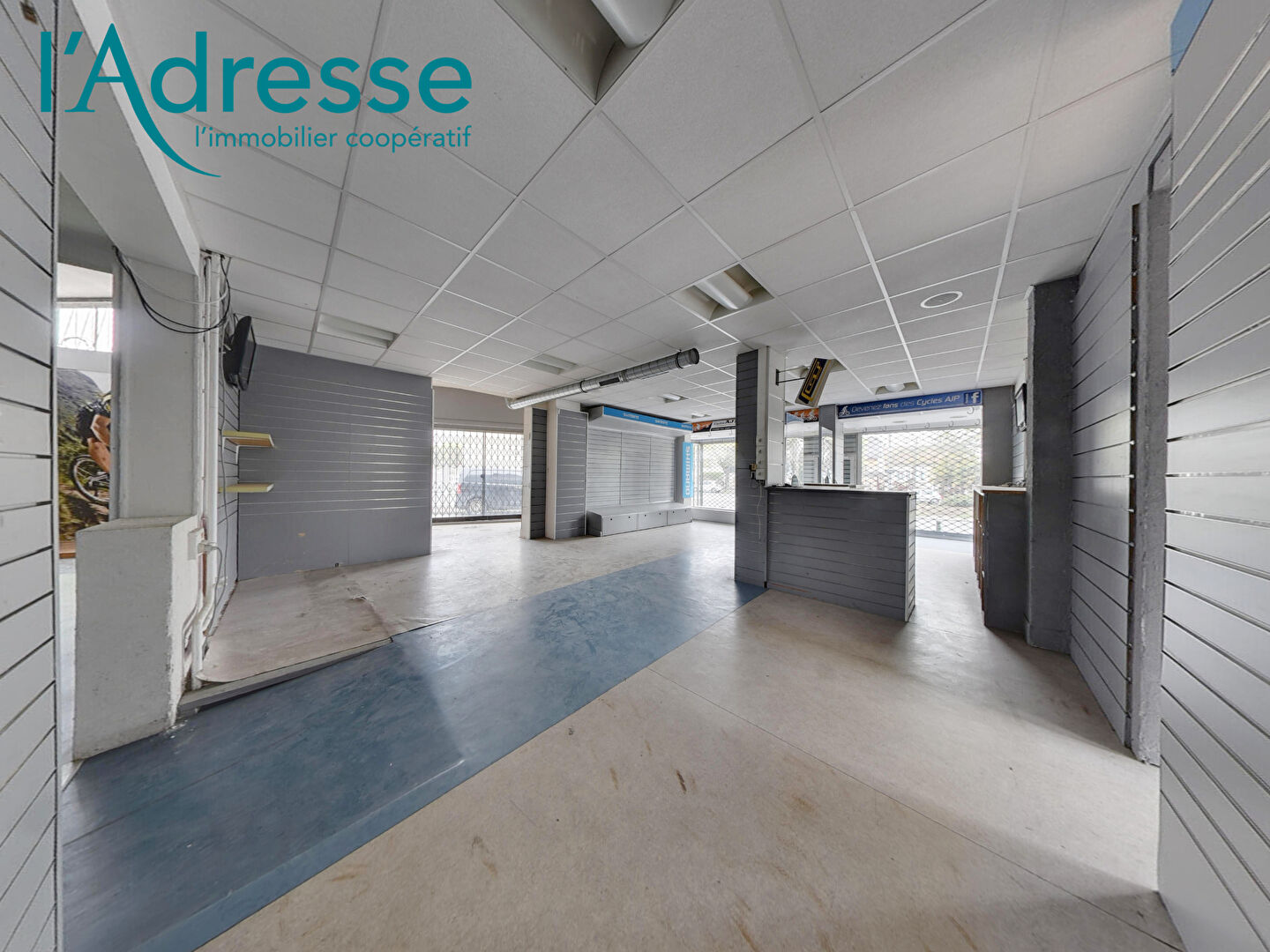 Murs NOISY LE GRAND (93160) 10 pi&egrave;ces 422.46 m&sup2;