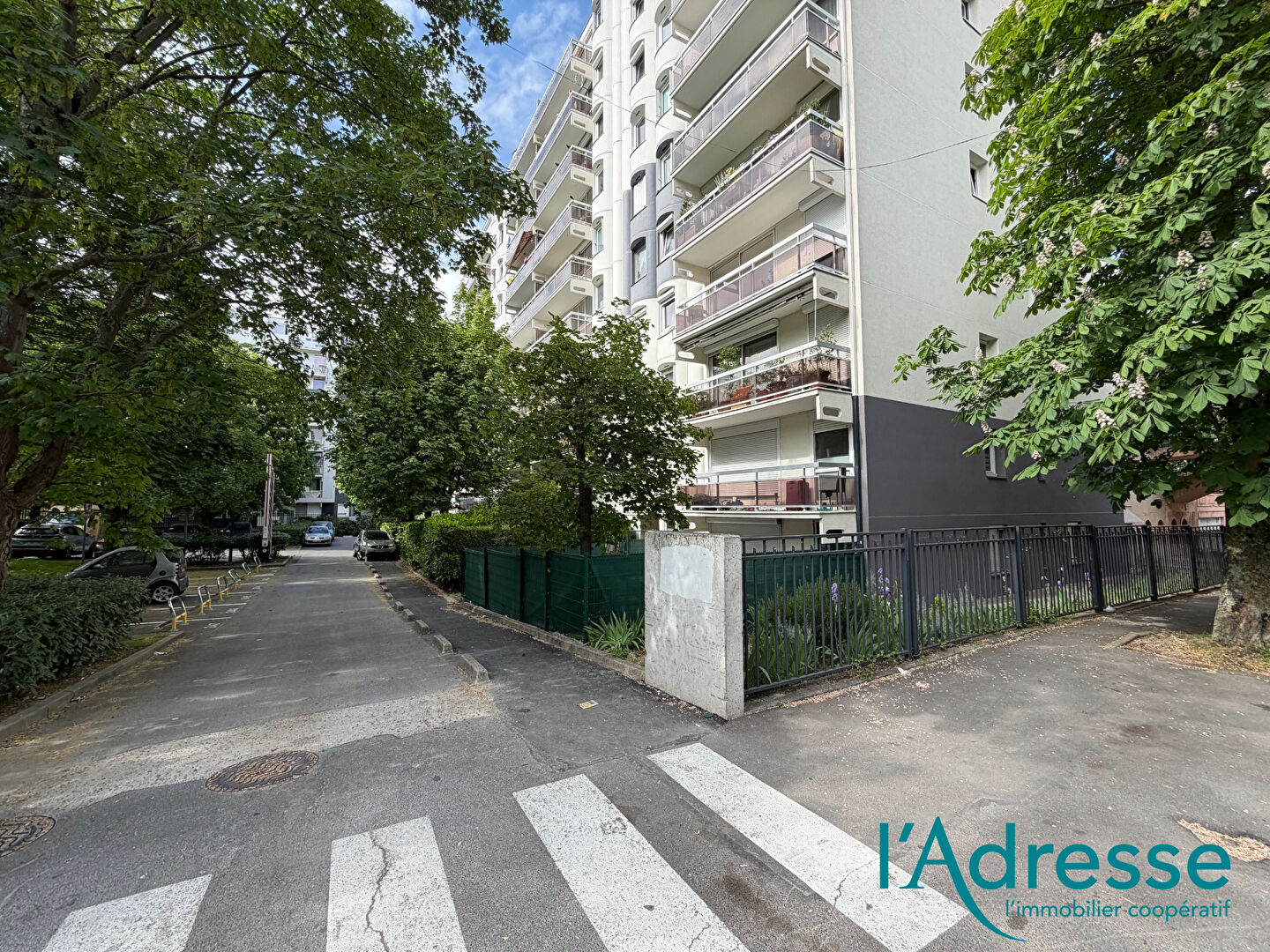 Parking / box NOISY LE GRAND (93160) 13.00 m&sup2;