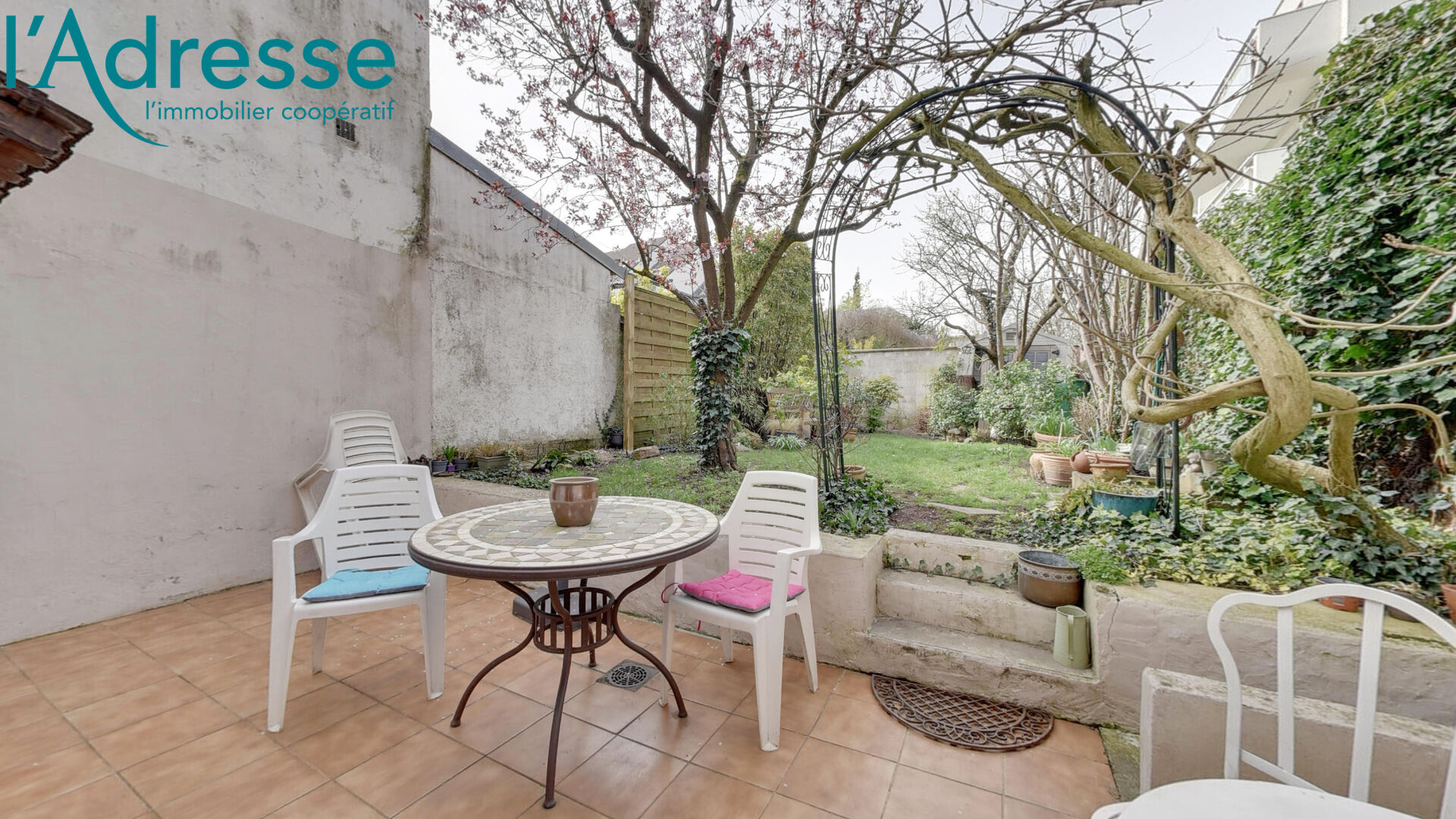 Appartement NOISY LE GRAND (93160) 4 pi&egrave;ces 100.00 m&sup2;