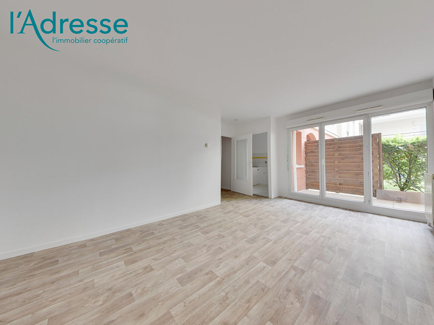 Noisy-le-Grand (93) 244 000 € Appartement 3 pièces , 2 chambres 55.00 m² Avec terrasse Voir le bien