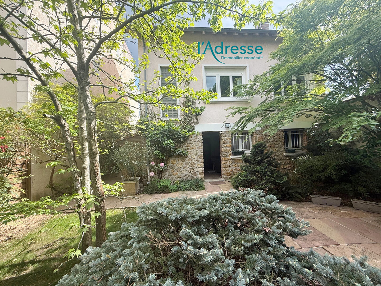Maison NOISY LE GRAND (93160) 6 pi&egrave;ces 139.00 m&sup2;