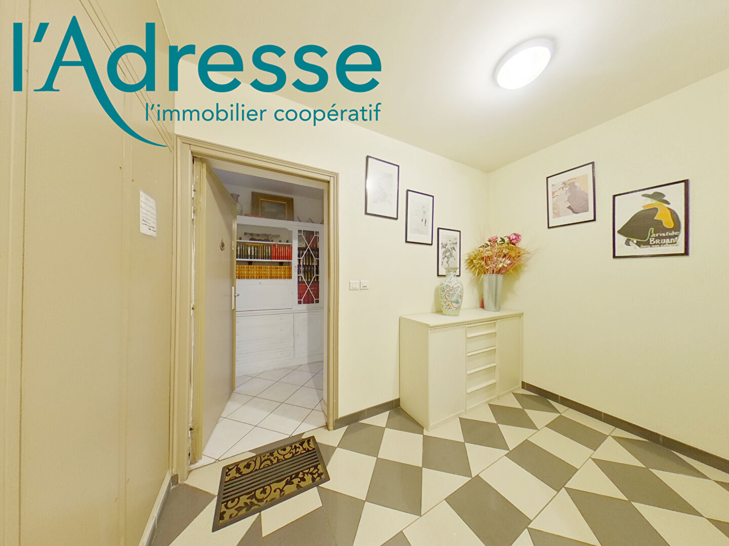 Chambre NOISY LE GRAND (93160) 1 pi&egrave;ce 30.14 m&sup2;