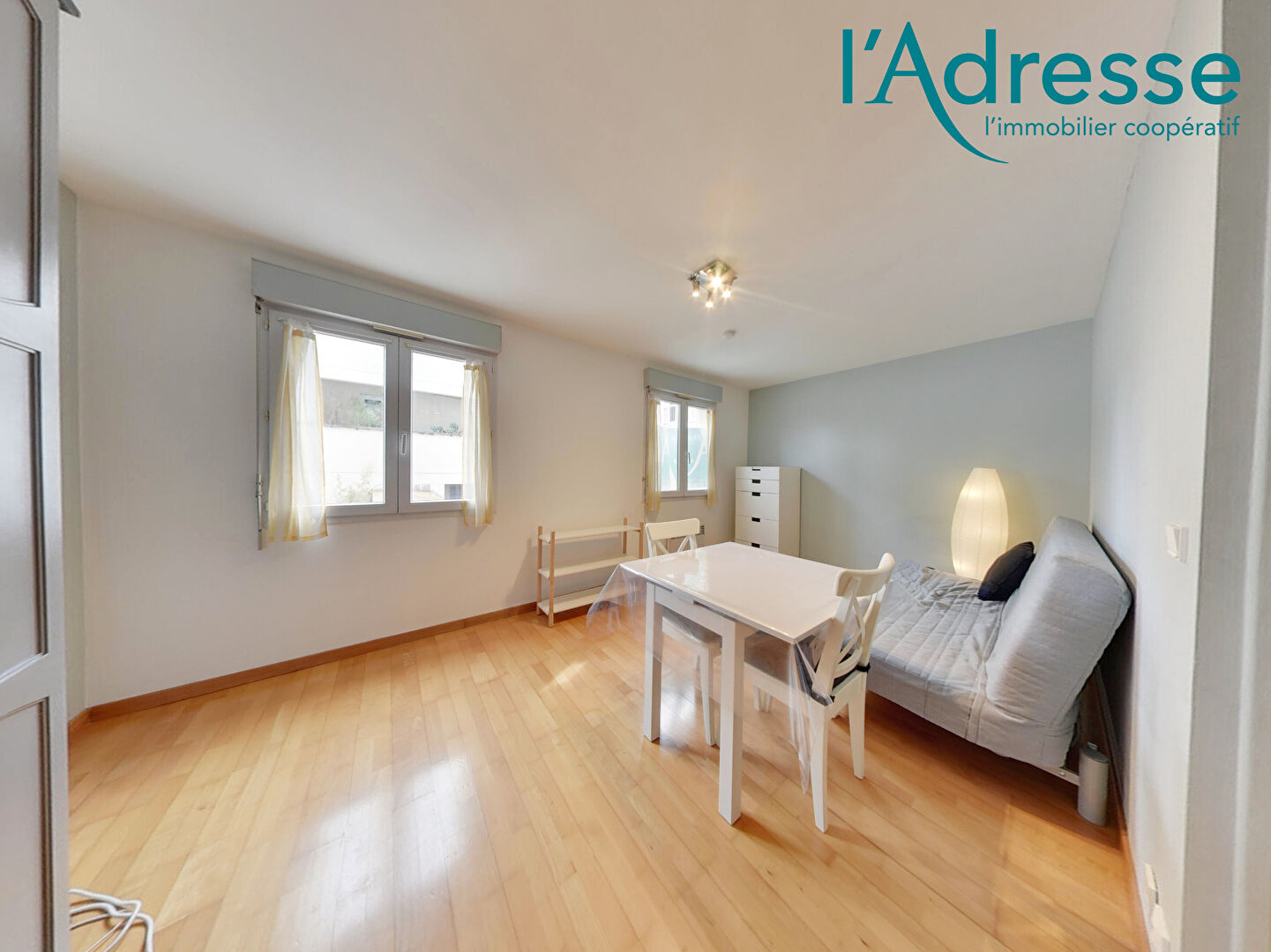 à 27 km de Othis Exclusif 732 € / mois cc Appartement 1 pièce 24.67 m² Voir le bien