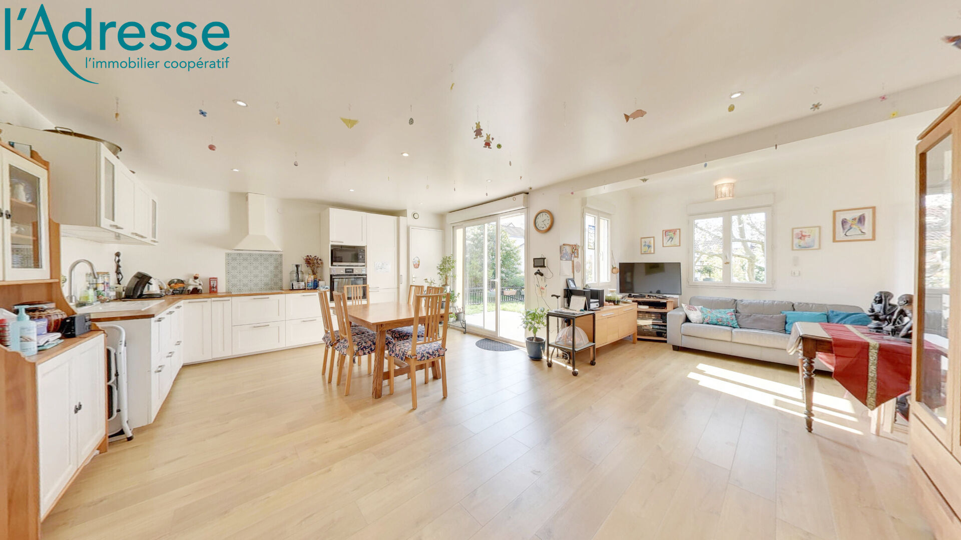 Bry-sur-Marne (94) 314 000 € Maison 3 pièces , 2 chambres 77.00 m² Avec jardin, terrasse Voir le bien