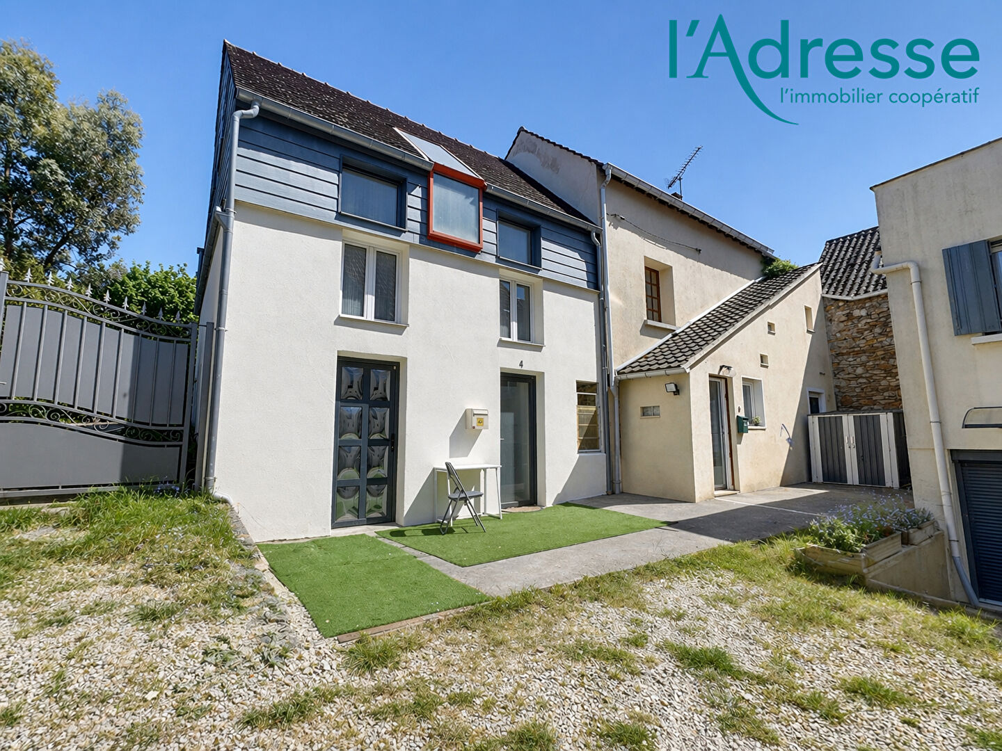 Bussy-Saint-Georges (77) 268 000 € Maison 3 pièces , 2 chambres 60.00 m² Avec terrasse