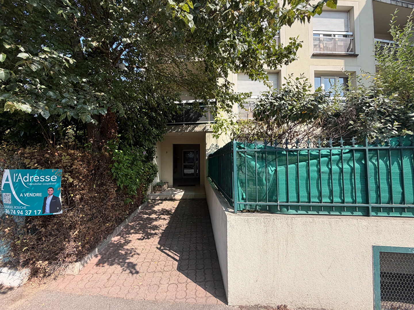Appartement NOISY LE GRAND (93160) 1 pi&egrave;ce 30.00 m&sup2;