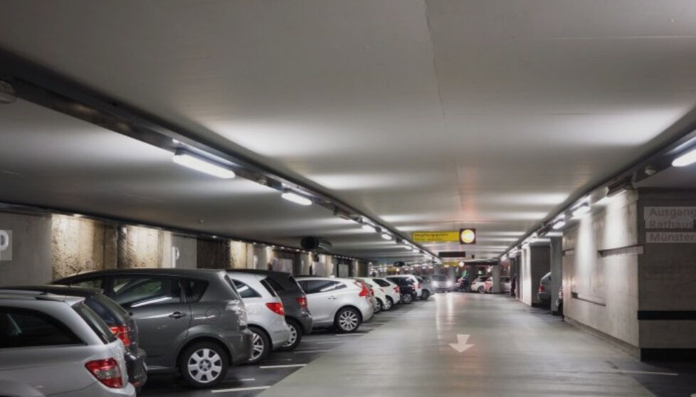 Noisy-le-Grand (93) 12 000 € Parking / box 10.00 m²