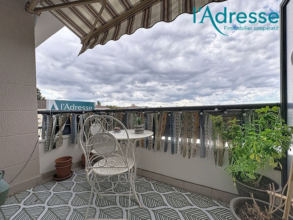 Noisy-le-Grand (93) Exclusif 314 000 € Appartement 3 pièces , 2 chambres 70.00 m² Avec terrasse