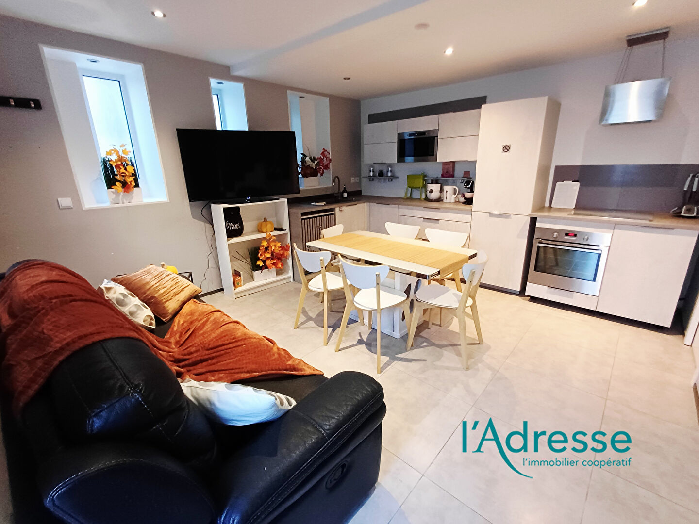 Bussy-Saint-Georges (77) 268 000 € Maison 3 pièces , 2 chambres 60.00 m² Avec terrasse
