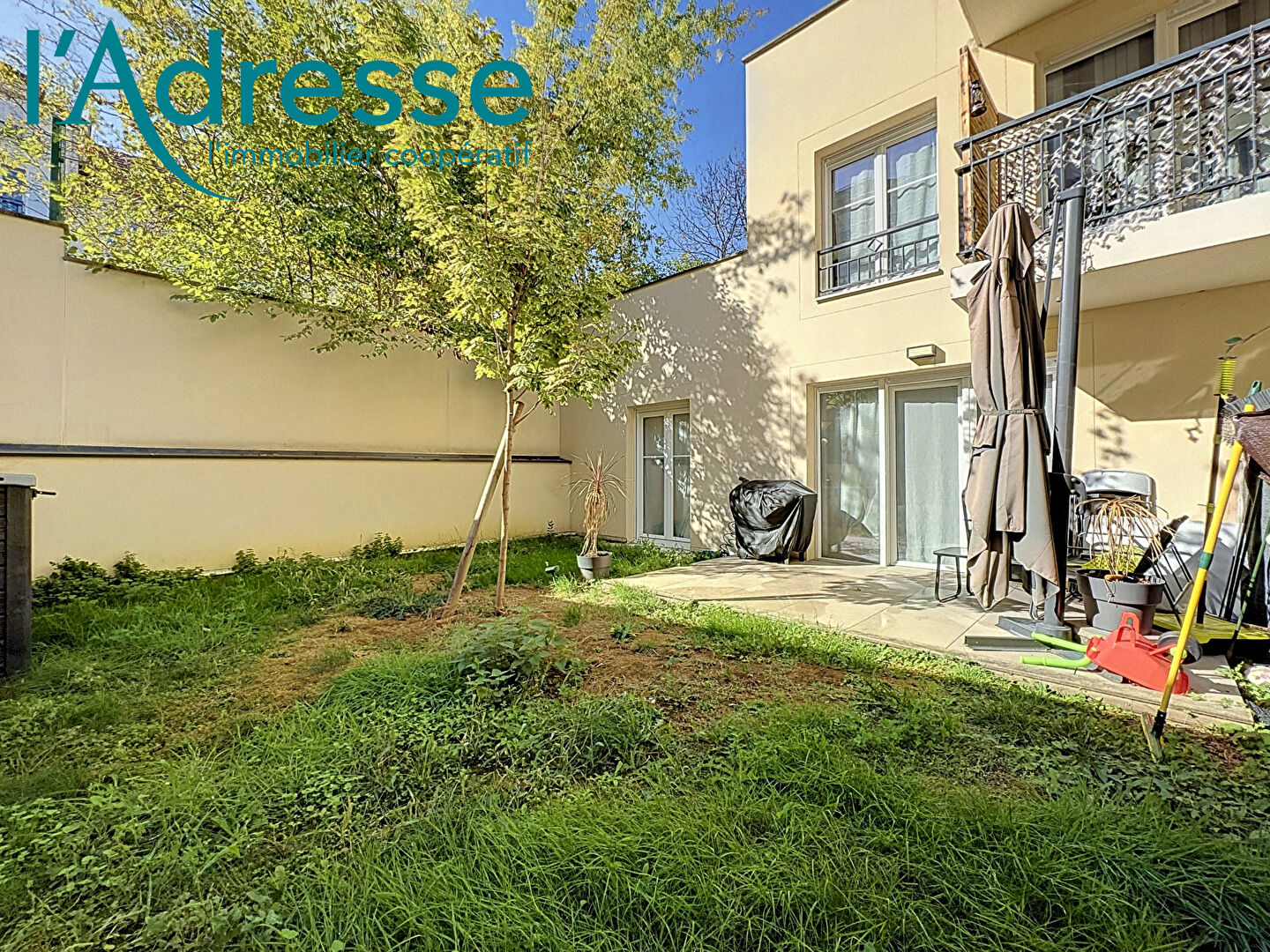 Noisy-le-Grand (93) 310 000 € Appartement 3 pièces , 2 chambres 60.00 m² Avec jardin, terrasse