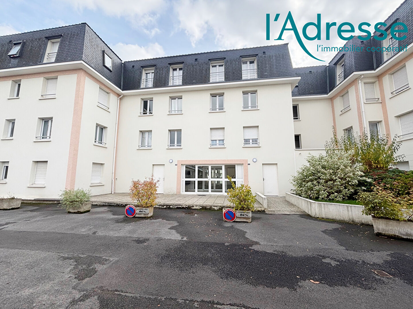 Appartement NEUILLY SUR MARNE (93330) 1 pièce 31.06 m²