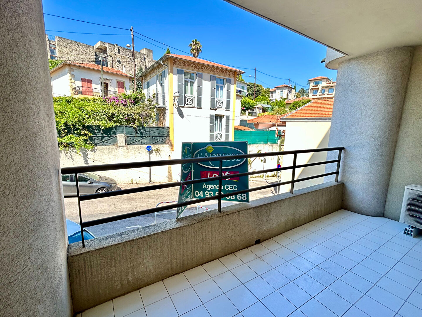 Appartement NICE (06100) 1 pièce 30.10 m²