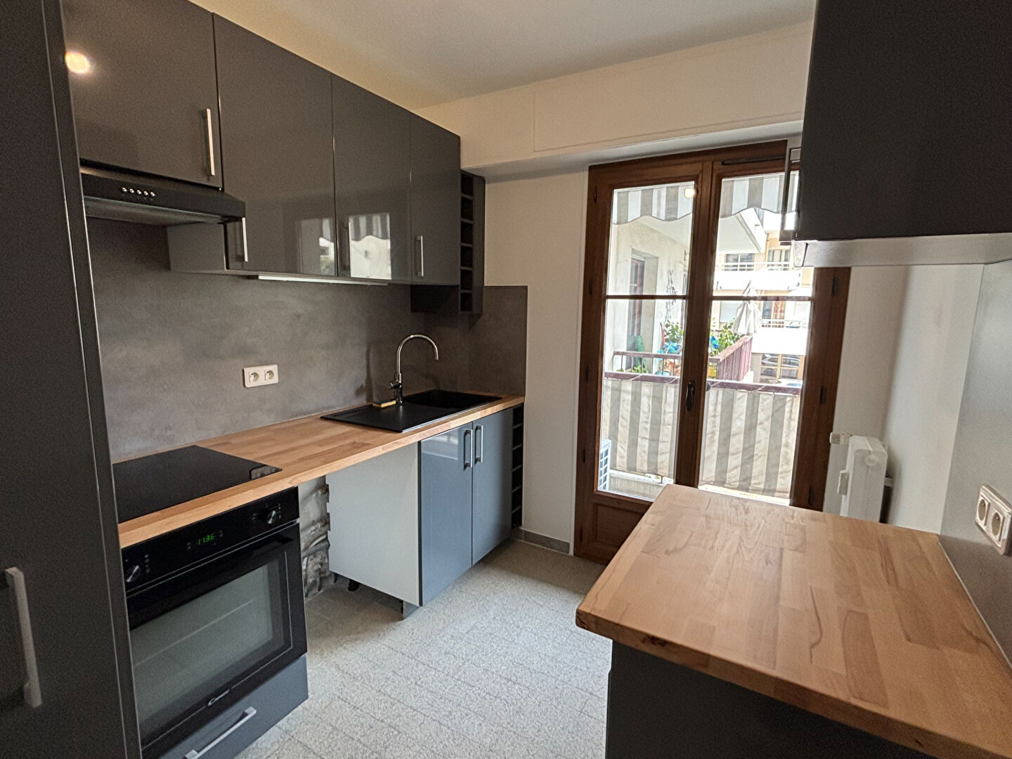 Appartement NICE (06000) 3 pièces 57.43 m²