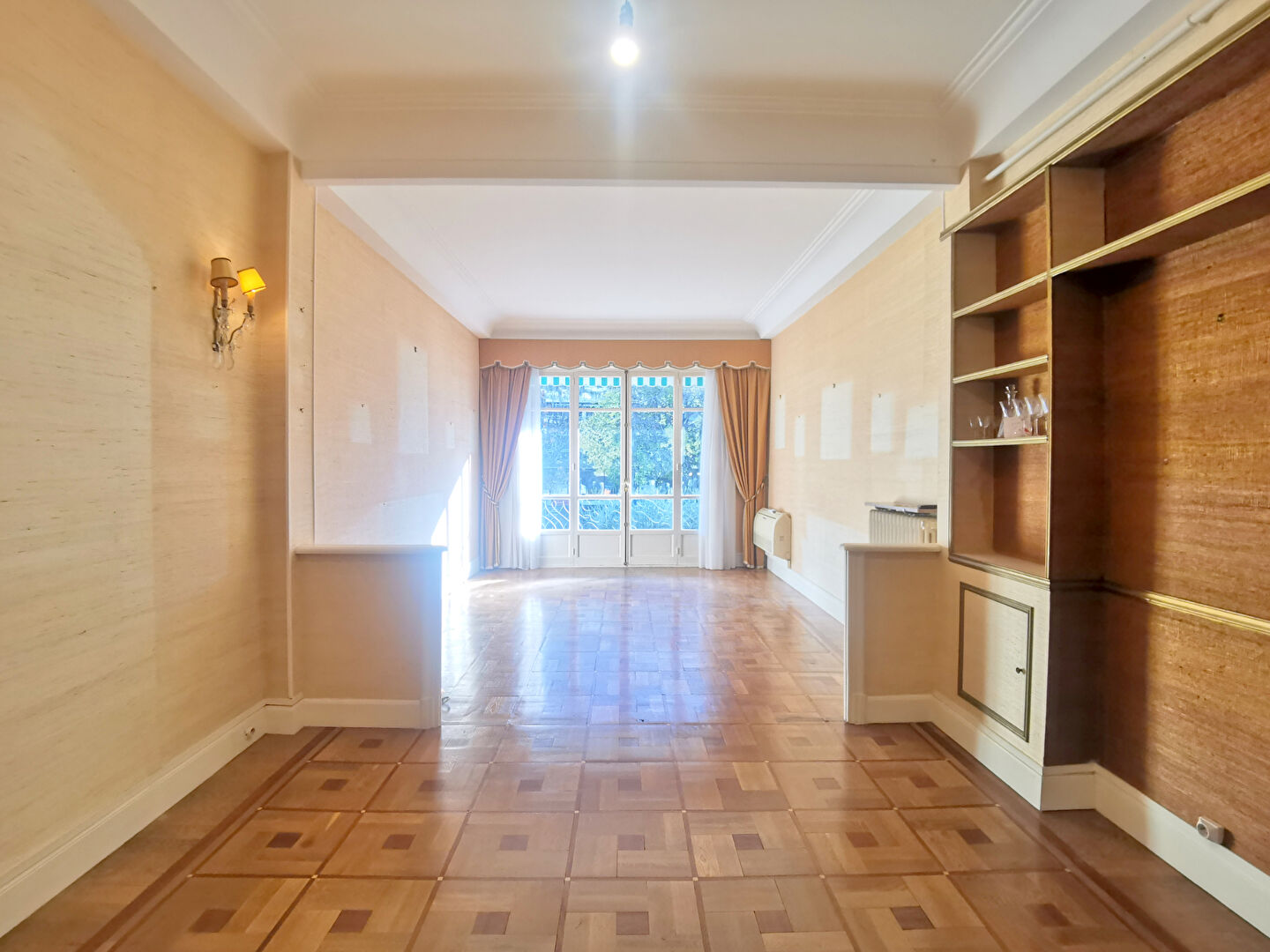 Appartement NICE (06000) 2 pièces 69.30 m²