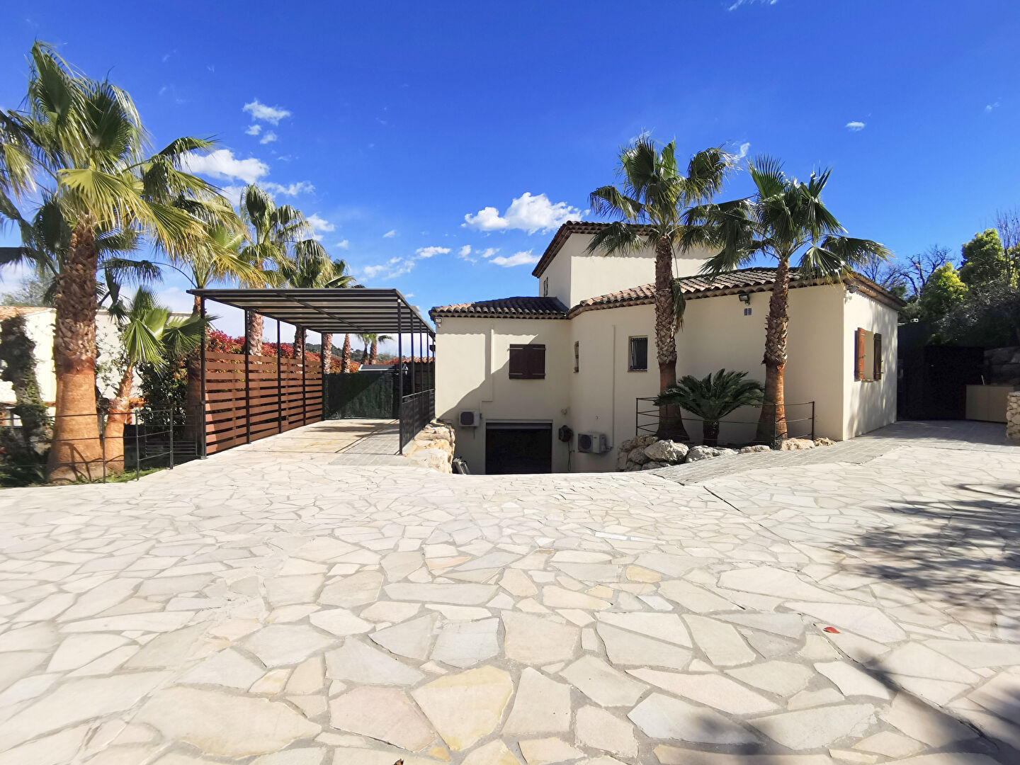 Villa LA COLLE SUR LOUP (06480) 5 pi&egrave;ces 173.12 m&sup2;