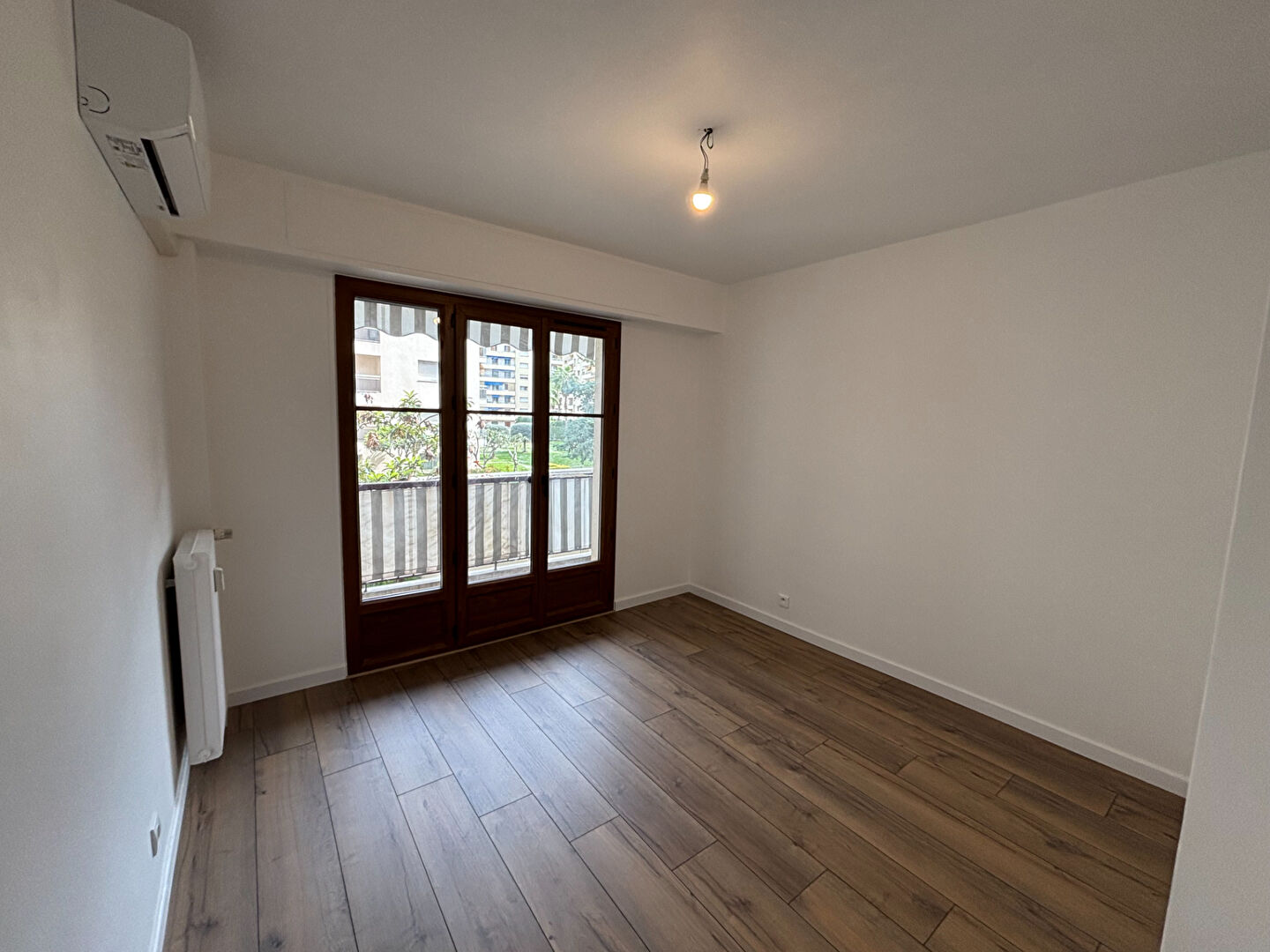 Appartement NICE (06100) 3 pi&egrave;ces 57.43 m&sup2;
