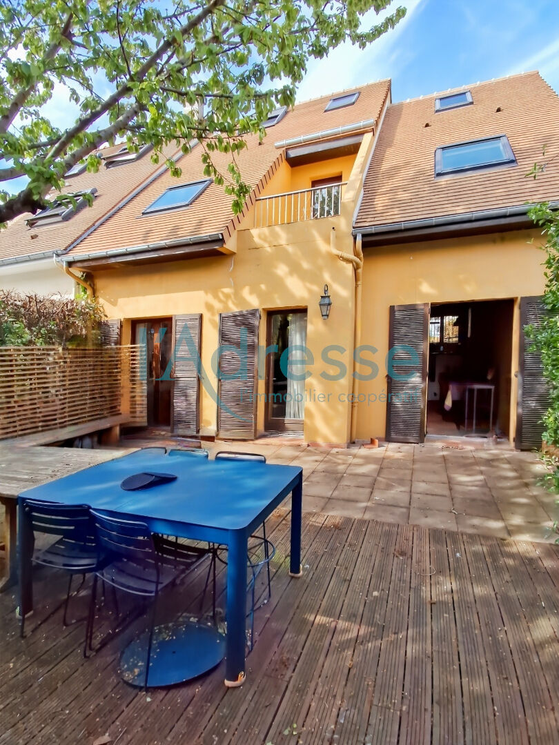 Maison SURESNES (92150) 6 pi&egrave;ces 107.07 m&sup2;