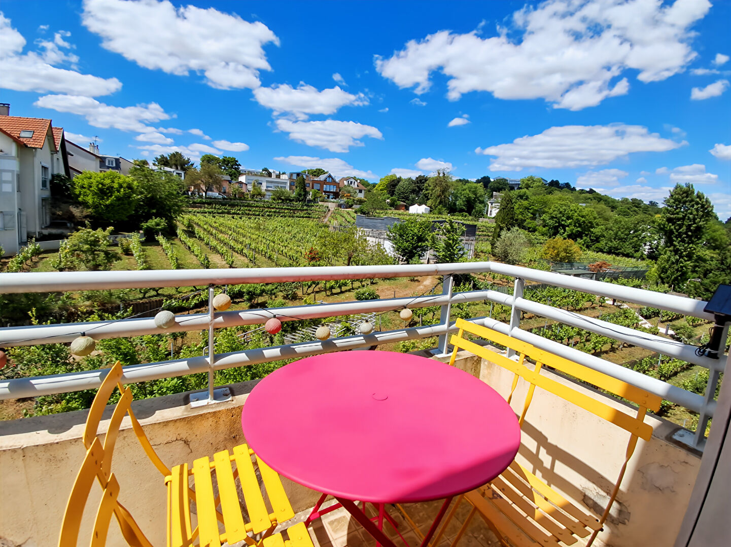 Appartement SURESNES (92150) 4 pièces 90.38 m²