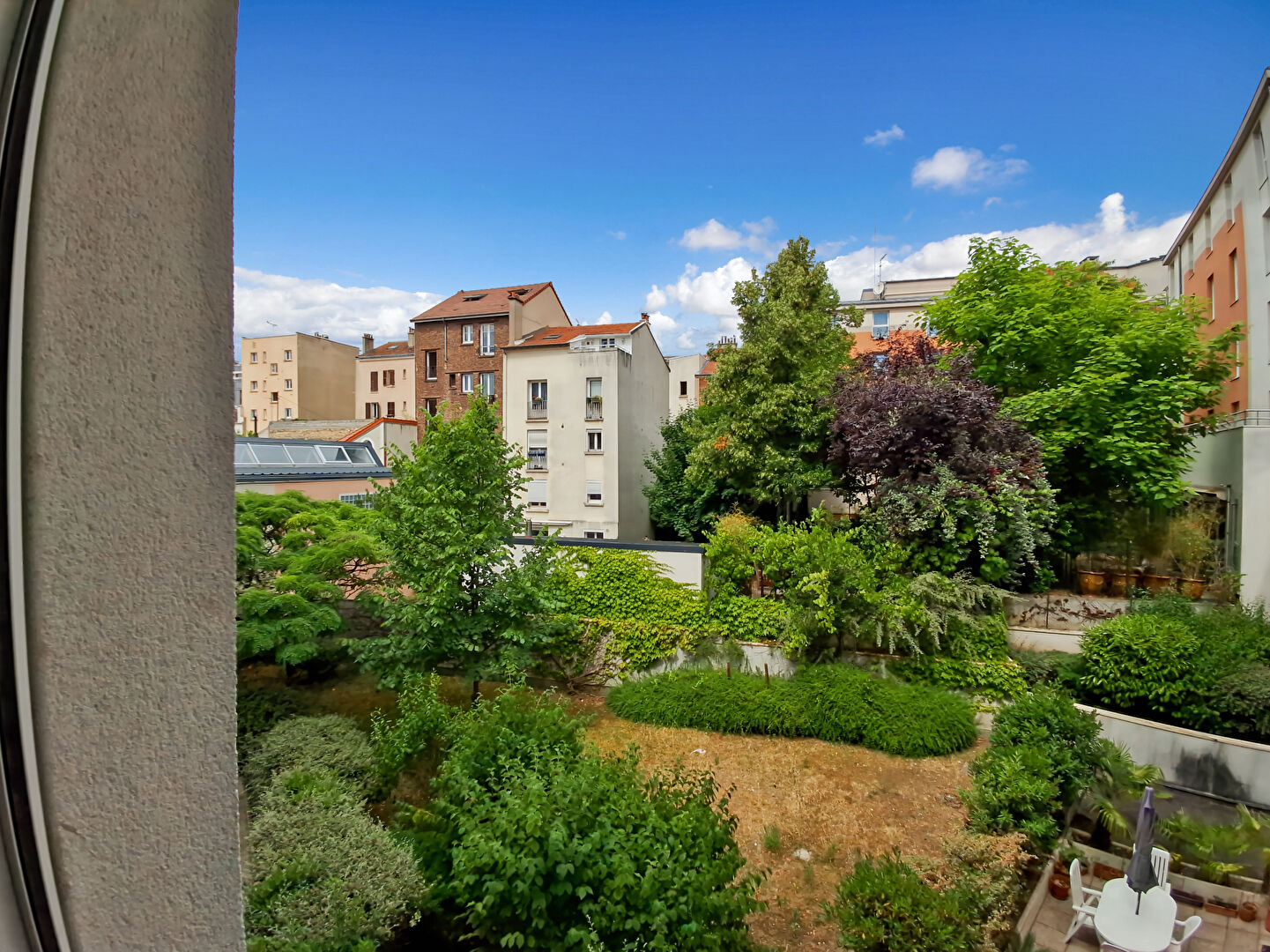 Appartement SURESNES (92150) 2 pièces 37.63 m²