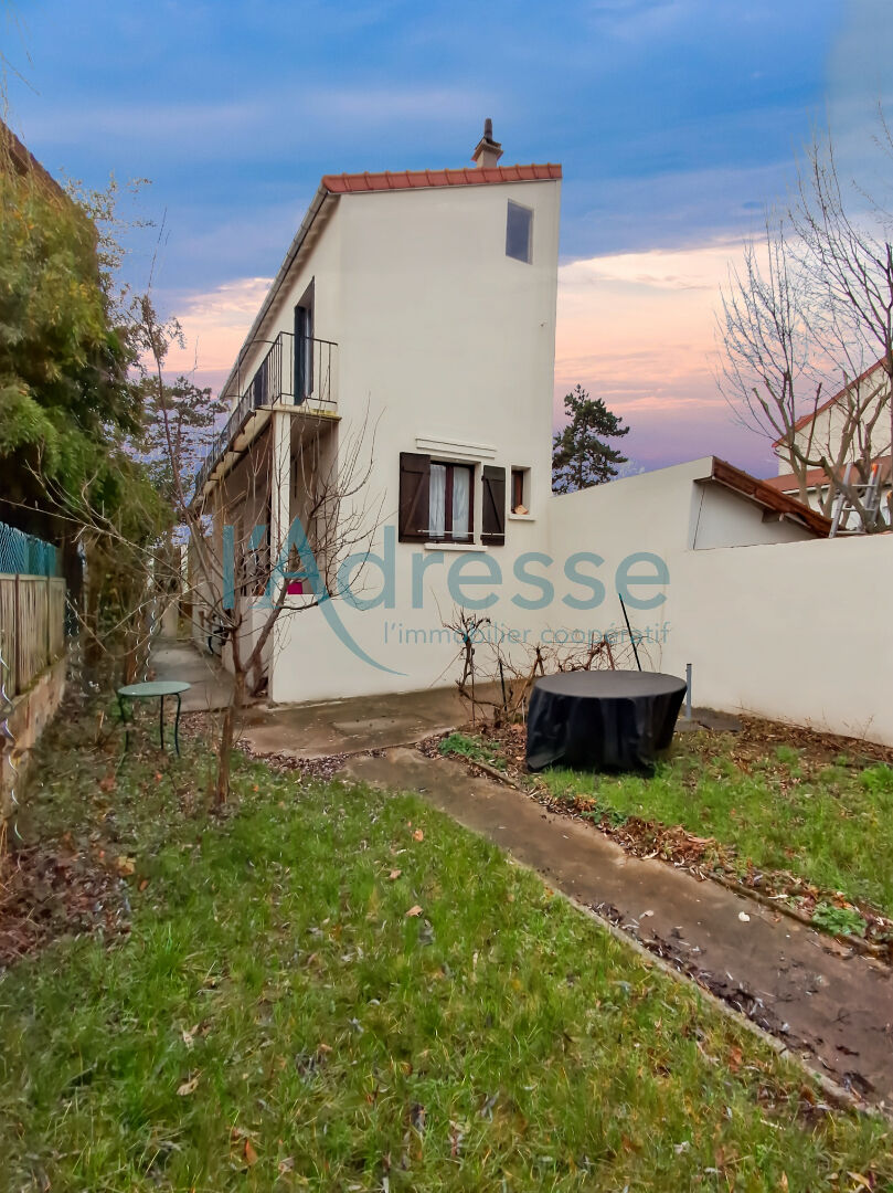 Maison NANTERRE (92000) 3 pi&egrave;ces 57.00 m&sup2;