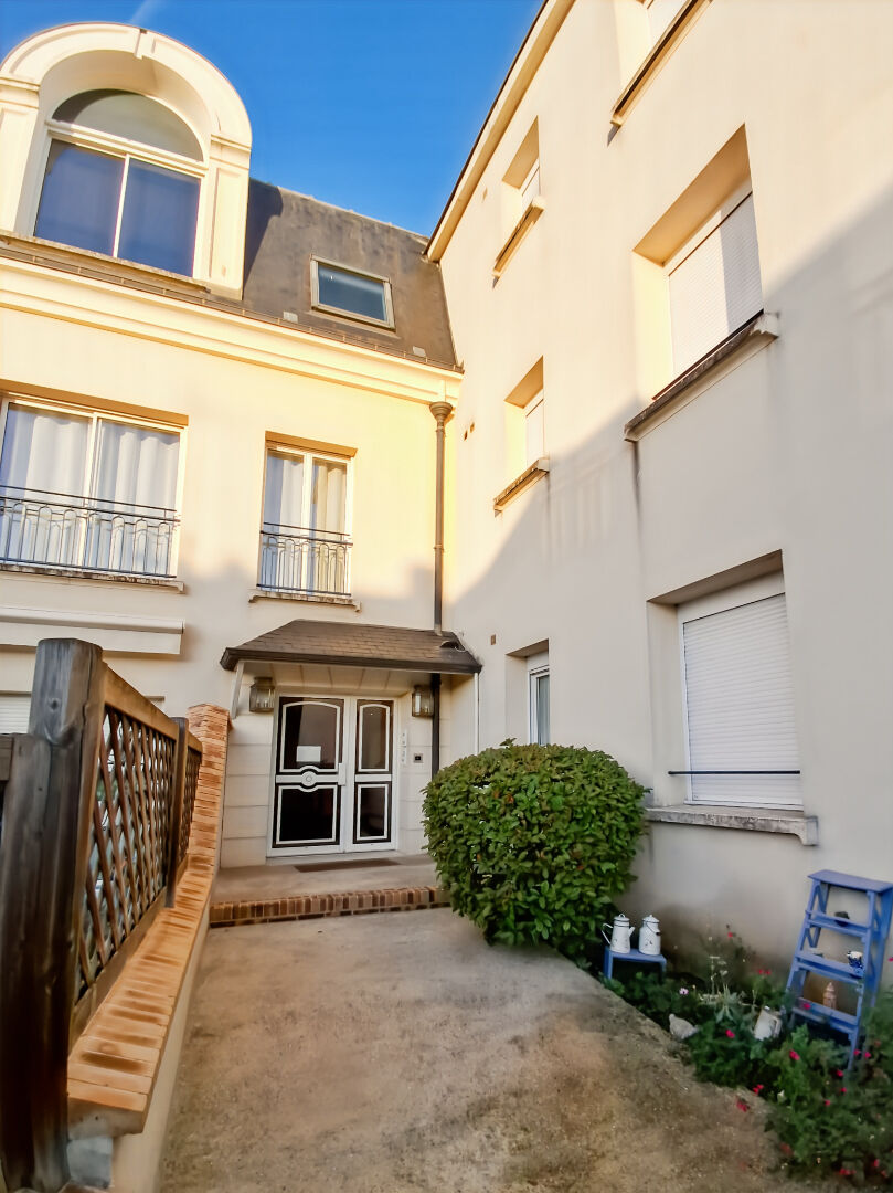Conflans-Sainte-Honorine (78) Exclusif 241 000 € Appartement 3 pièces , 2 chambres 68.90 m²