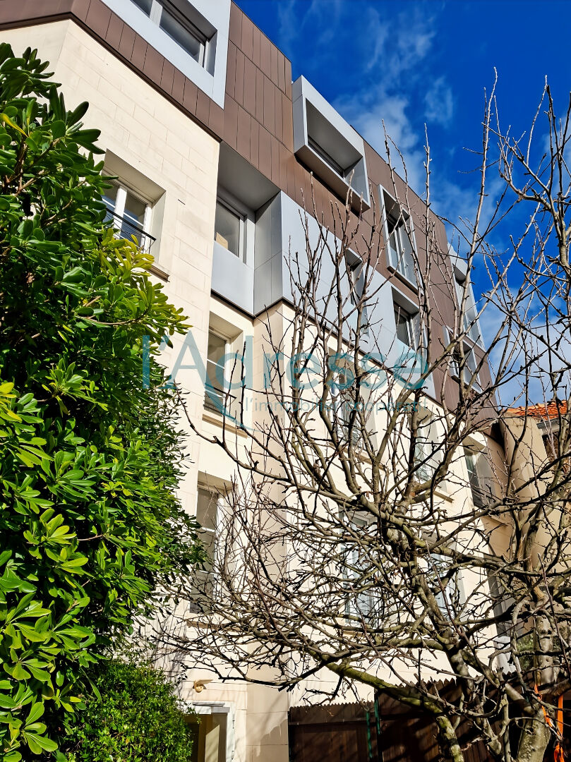 Appartement SURESNES (92150) 4 pi&egrave;ces 85.66 m&sup2;