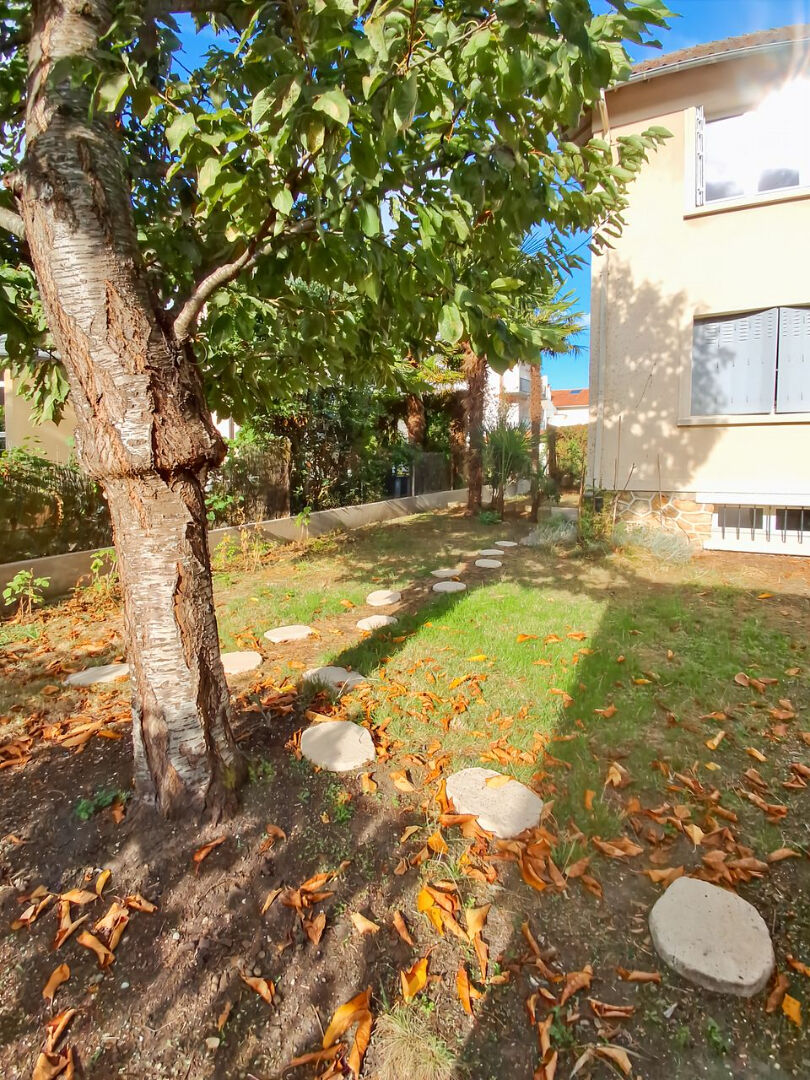 Appartement RUEIL MALMAISON (92500) 2 pi&egrave;ces 47.79 m&sup2;