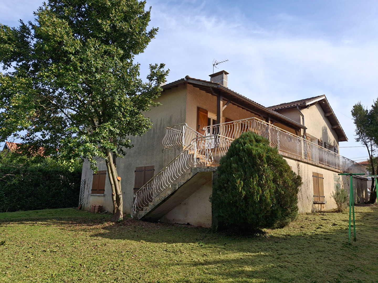 Maison L ISLE JOURDAIN (32600) 5 pi&egrave;ces 146.00 m&sup2;