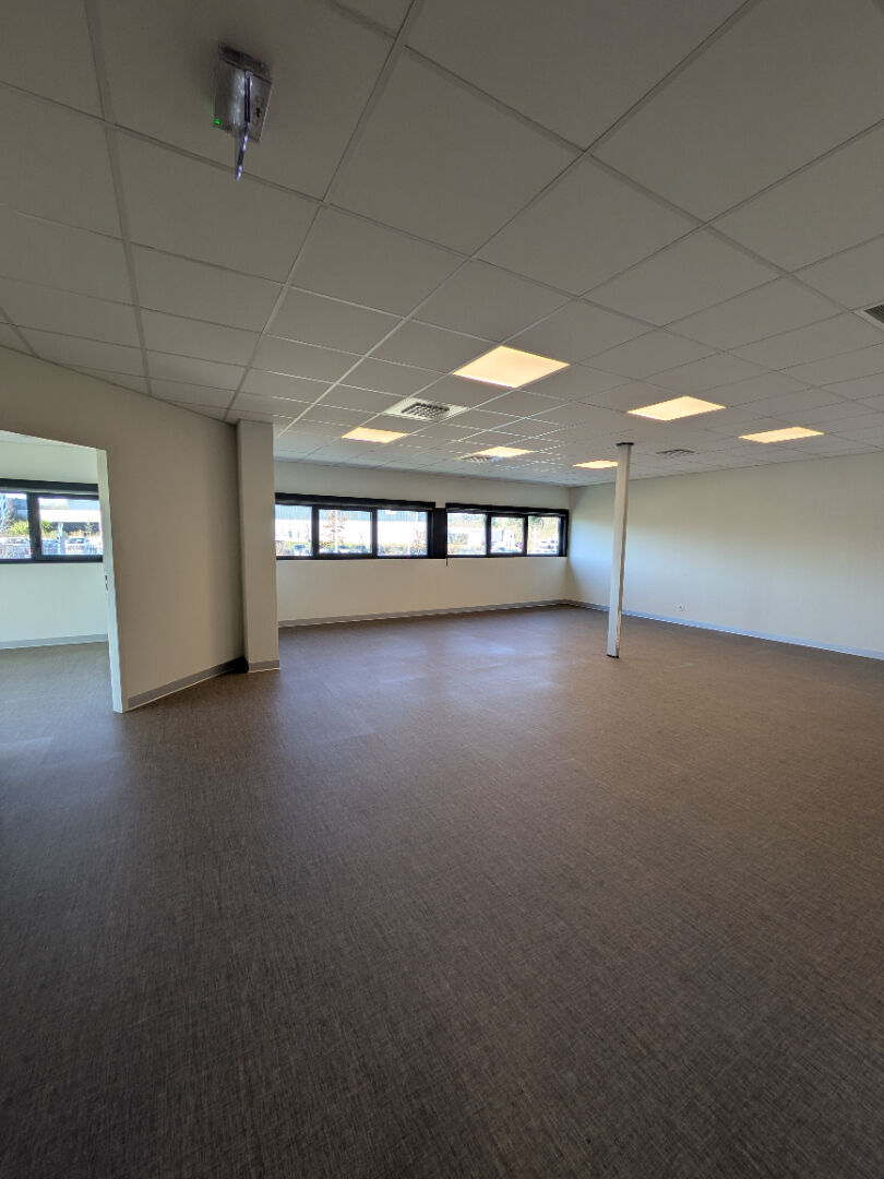 Bureaux PUJAUDRAN (32600) 85.00 m²