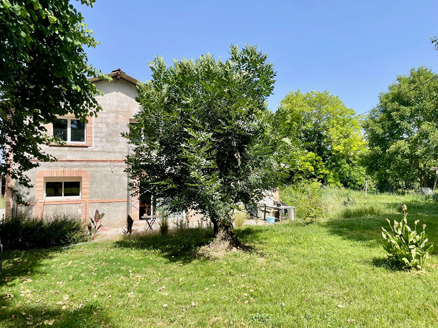 Maison L ISLE JOURDAIN (32600) 2 pièces 75.00 m²