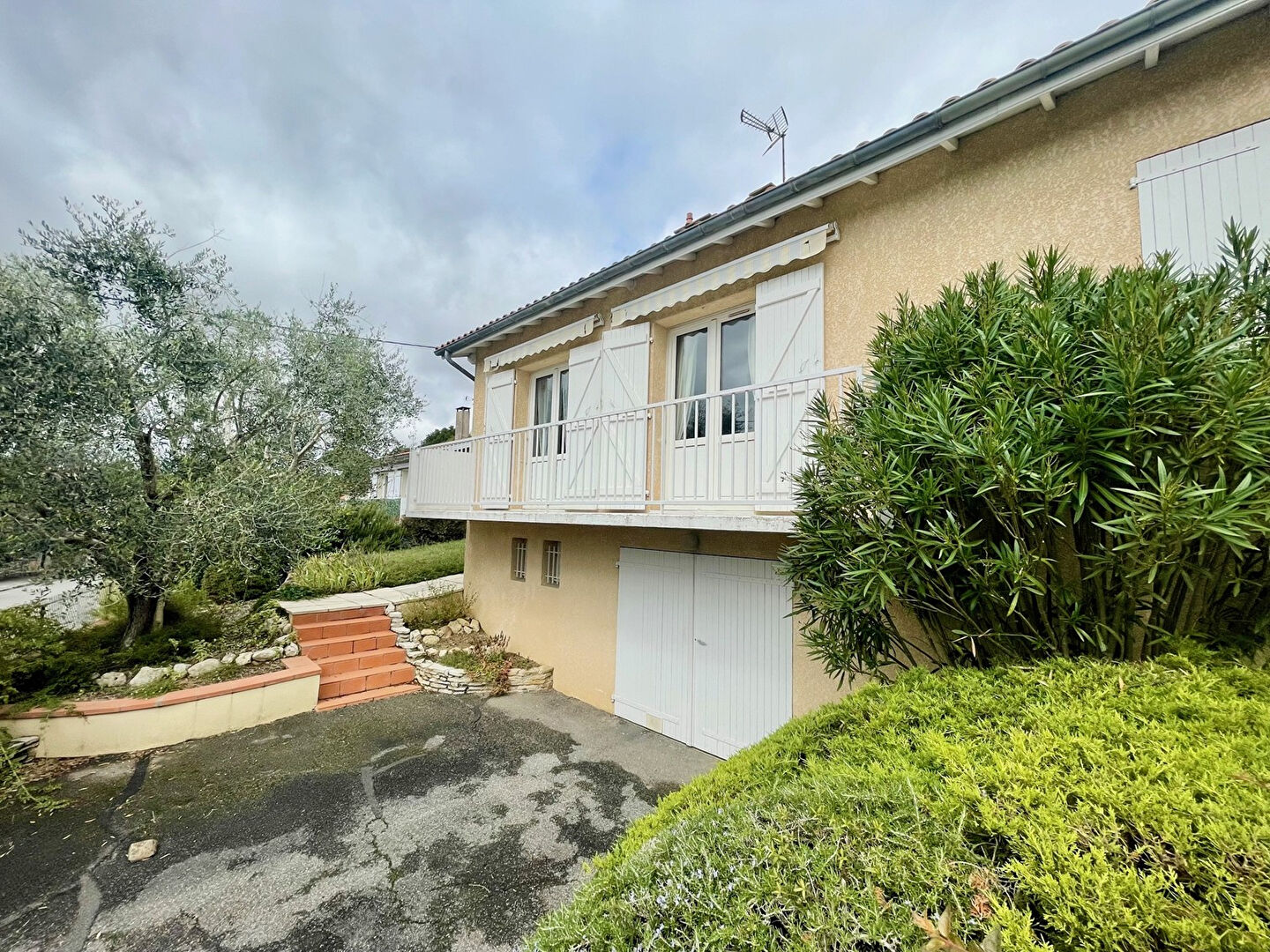 Maison L ISLE JOURDAIN (32600) 7 pièces 130.00 m²