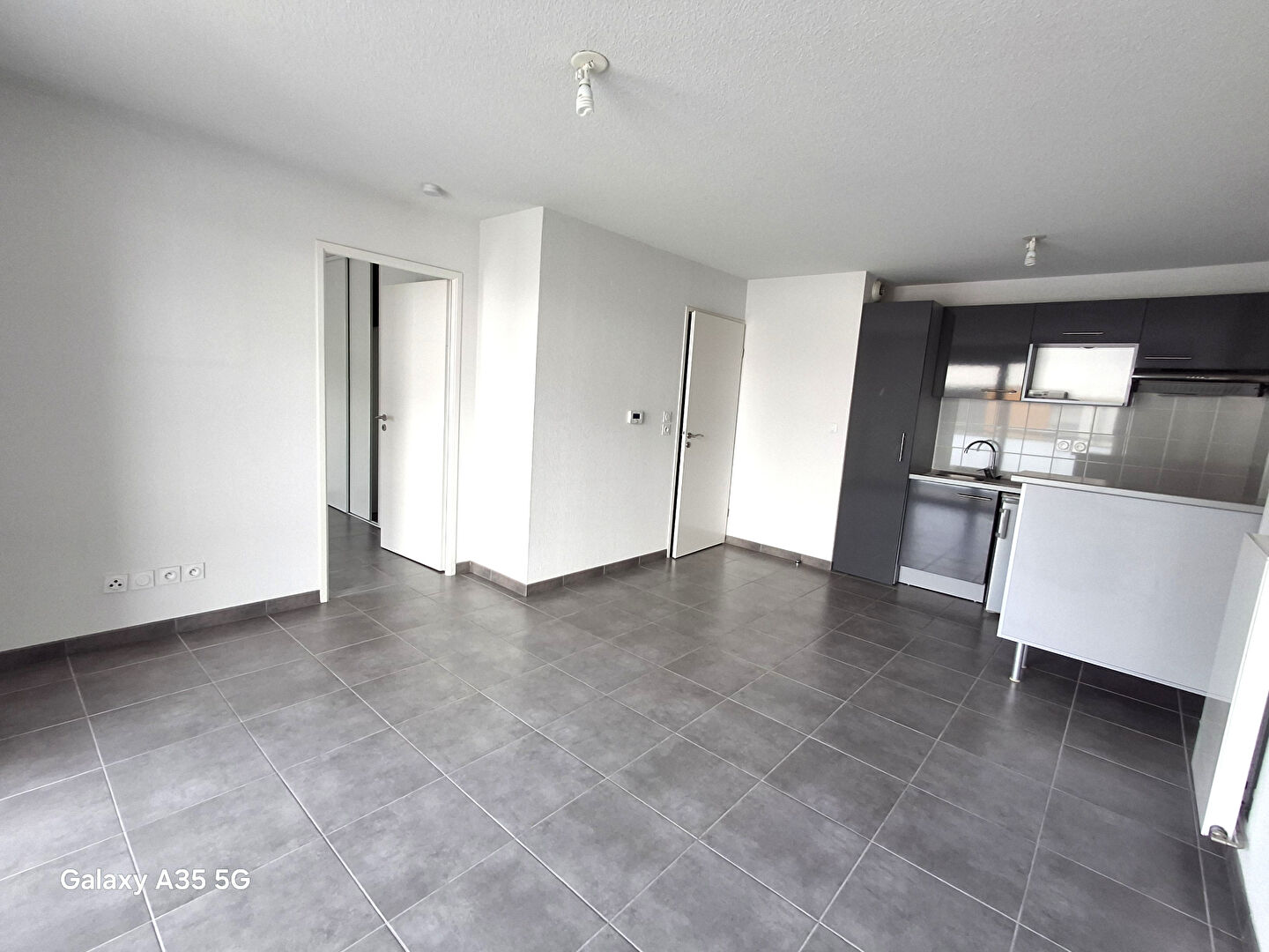 Appartement TOULOUSE (31300) 2 pi&egrave;ces 48.41 m&sup2;