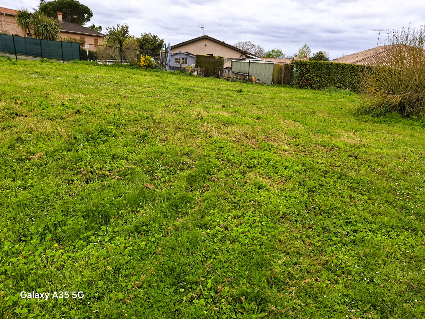 Terrain L ISLE JOURDAIN (32600) 1000.00 m&sup2;