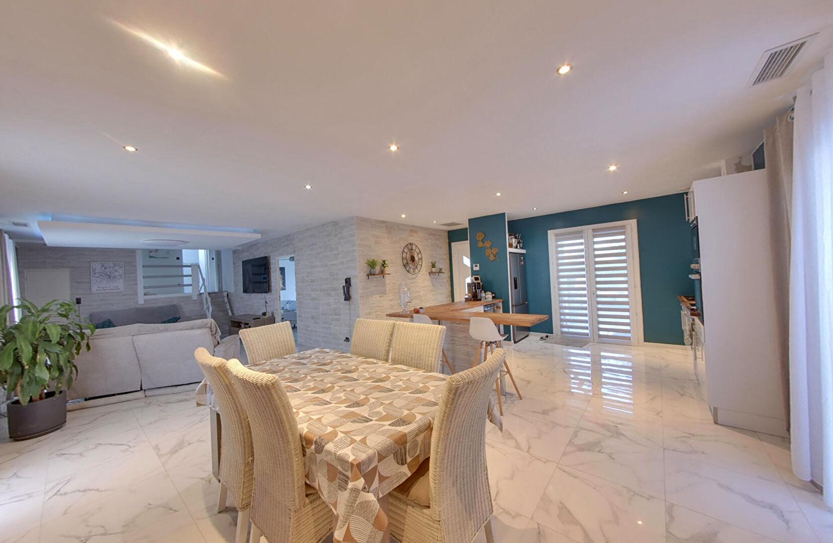 Maison BRESSOLS (82710) 4 pièces 120.00 m²