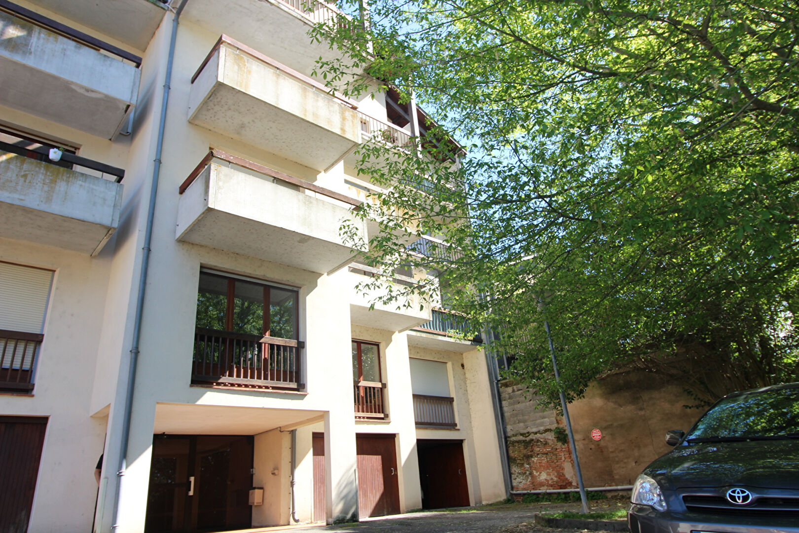 Parking / box montauban (82000) 22.00 m&sup2;