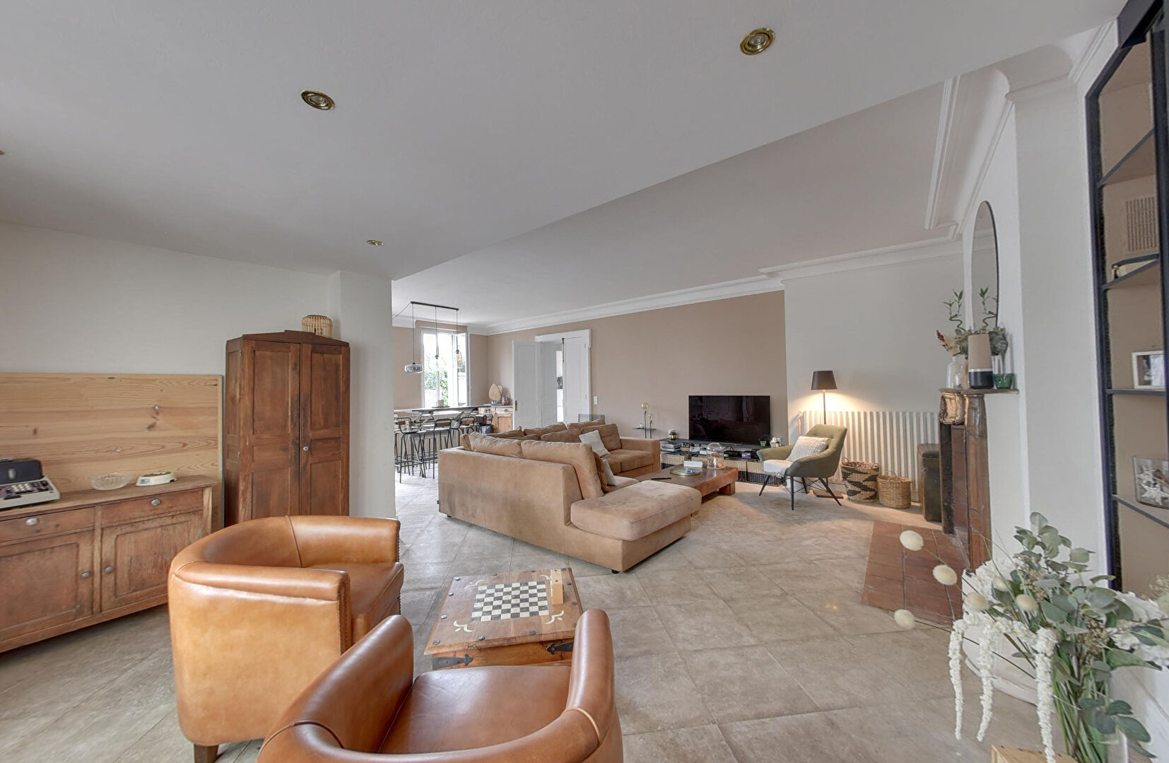 Maison MONTAUBAN (82000) 9 pi&egrave;ces 285.00 m&sup2;