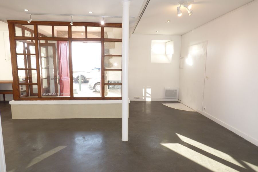 Local commercial SAINT JEAN DE LUZ (64500) 1 pi&egrave;ce 50.00 m&sup2;
