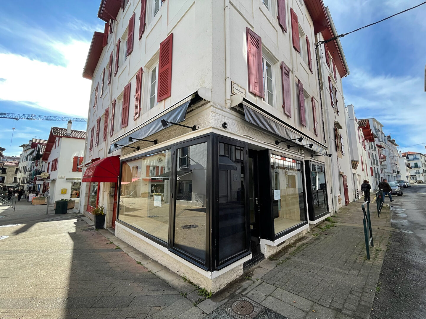 Local commercial SAINT JEAN DE LUZ (64500) 1 pi&egrave;ce 23.00 m&sup2;