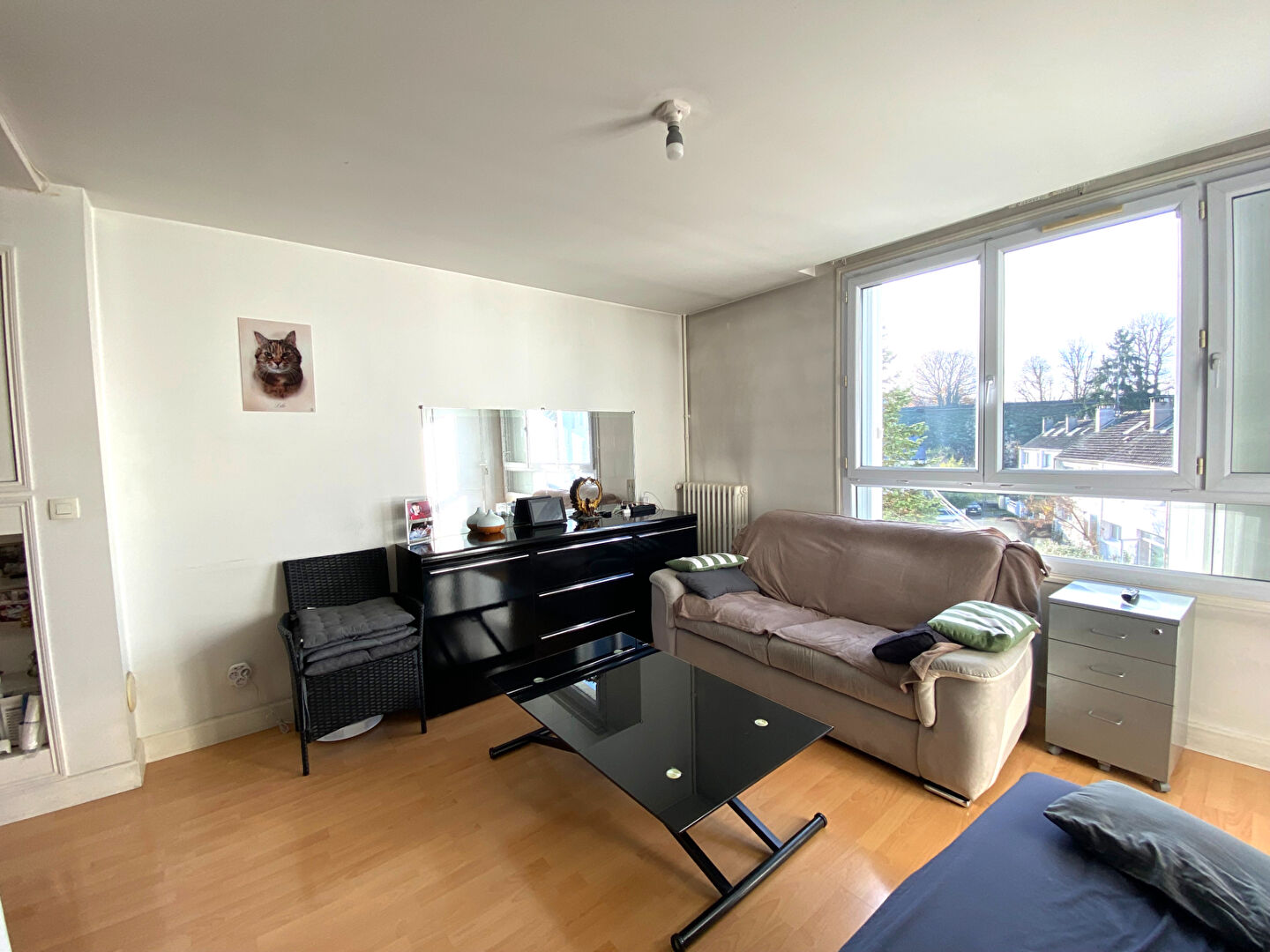 Bures-sur-Yvette (91) Exclusif 229 000 € Appartement 3 pièces , 2 chambres 57.24 m² Avec garage/box Voir le bien