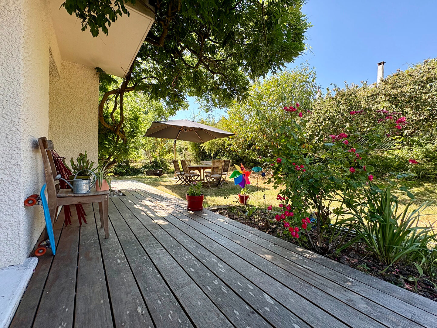 à 15 km de Trappes 625 000 € Maison 7 pièces , 5 chambres 168.00 m² Avec jardin Voir le bien