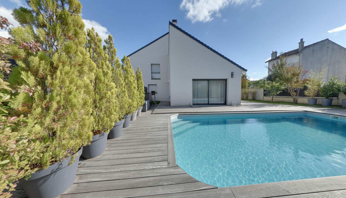 Maison BRY SUR MARNE (94360) 8 pi&egrave;ces 212.00 m&sup2;