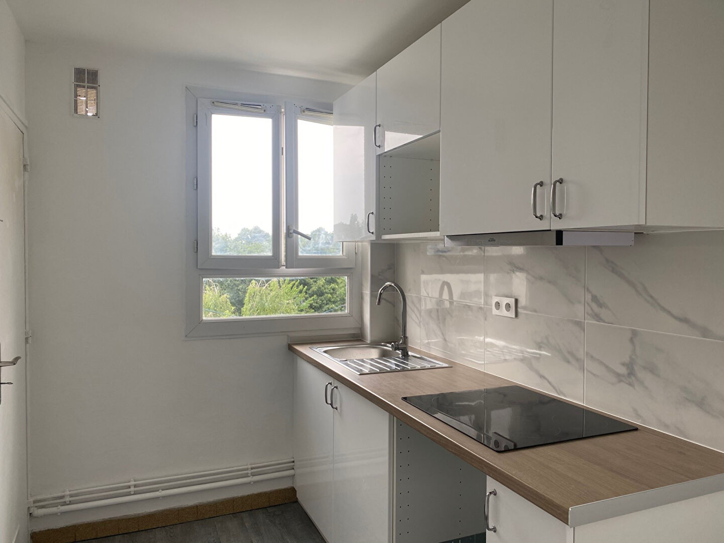 Agence immobilière l'Adresse à BrysurMarne l'Adresse