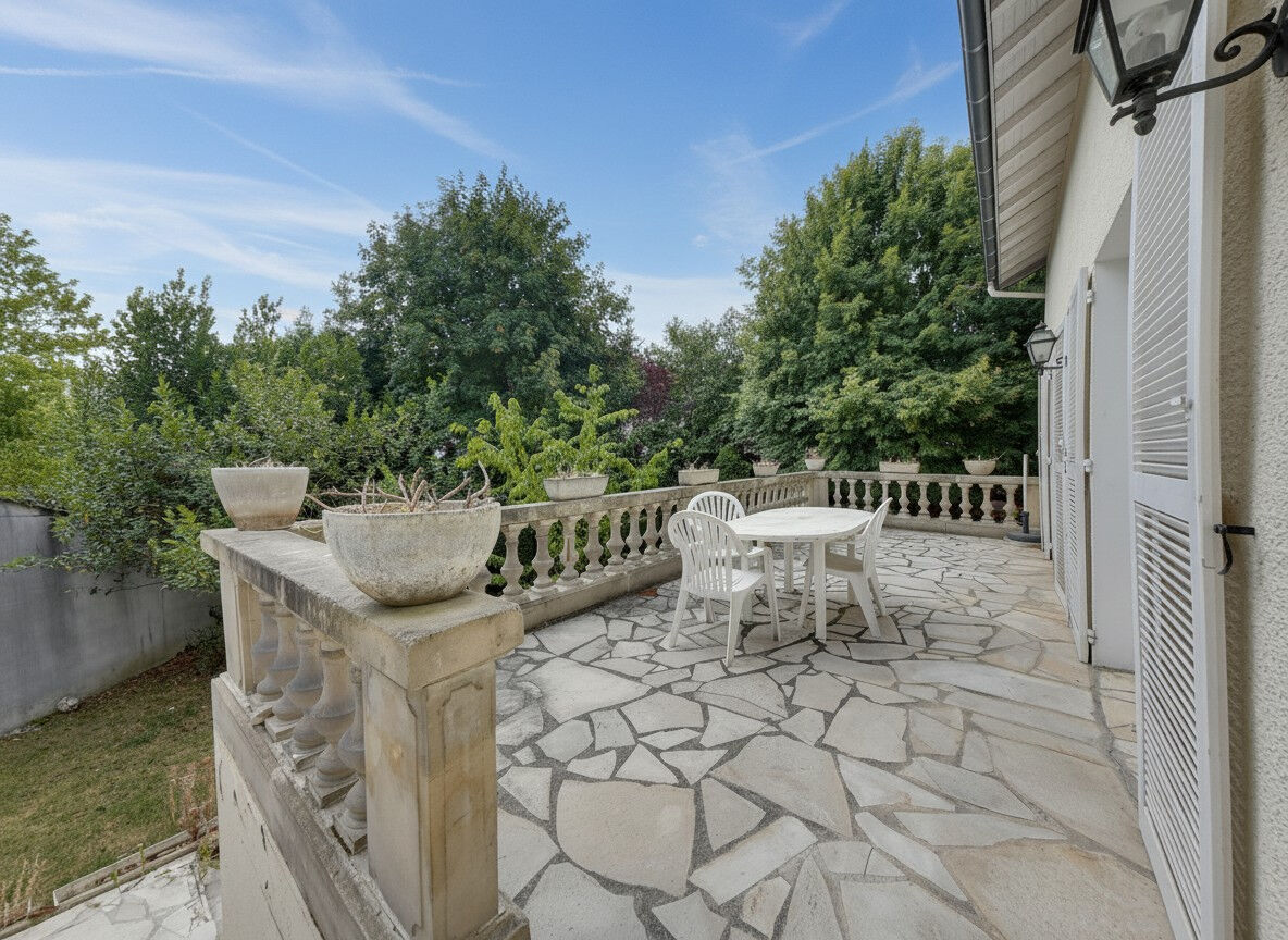 Maison BRY SUR MARNE (94360) 6 pi&egrave;ces 156.00 m&sup2;