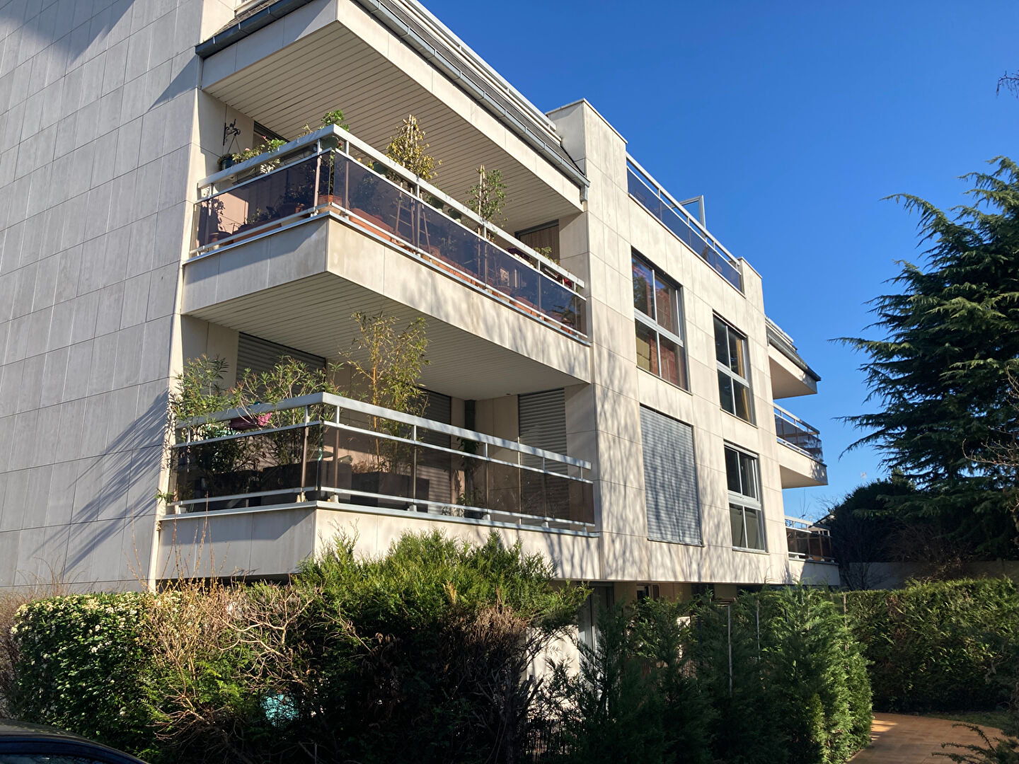 Bry-sur-Marne (94) Exclusif 393 000 € Appartement 3 pièces , 2 chambres 62.50 m² Avec jardin, terrasse Voir le bien