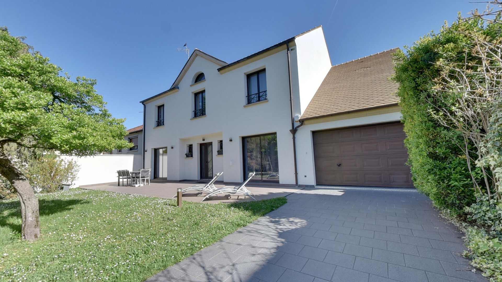 Maison BRY SUR MARNE (94360) 7 pi&egrave;ces 200.00 m&sup2;