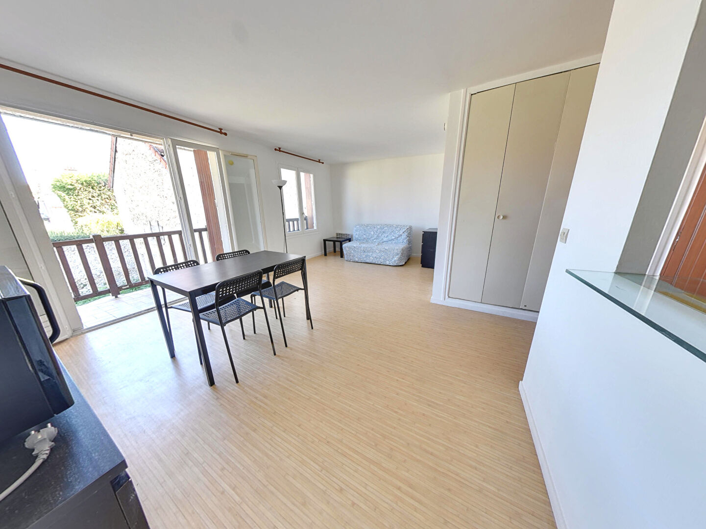 Noisy-le-Grand (93) Exclusif 149 990 € Appartement 1 pièce 30.52 m² Avec balcon