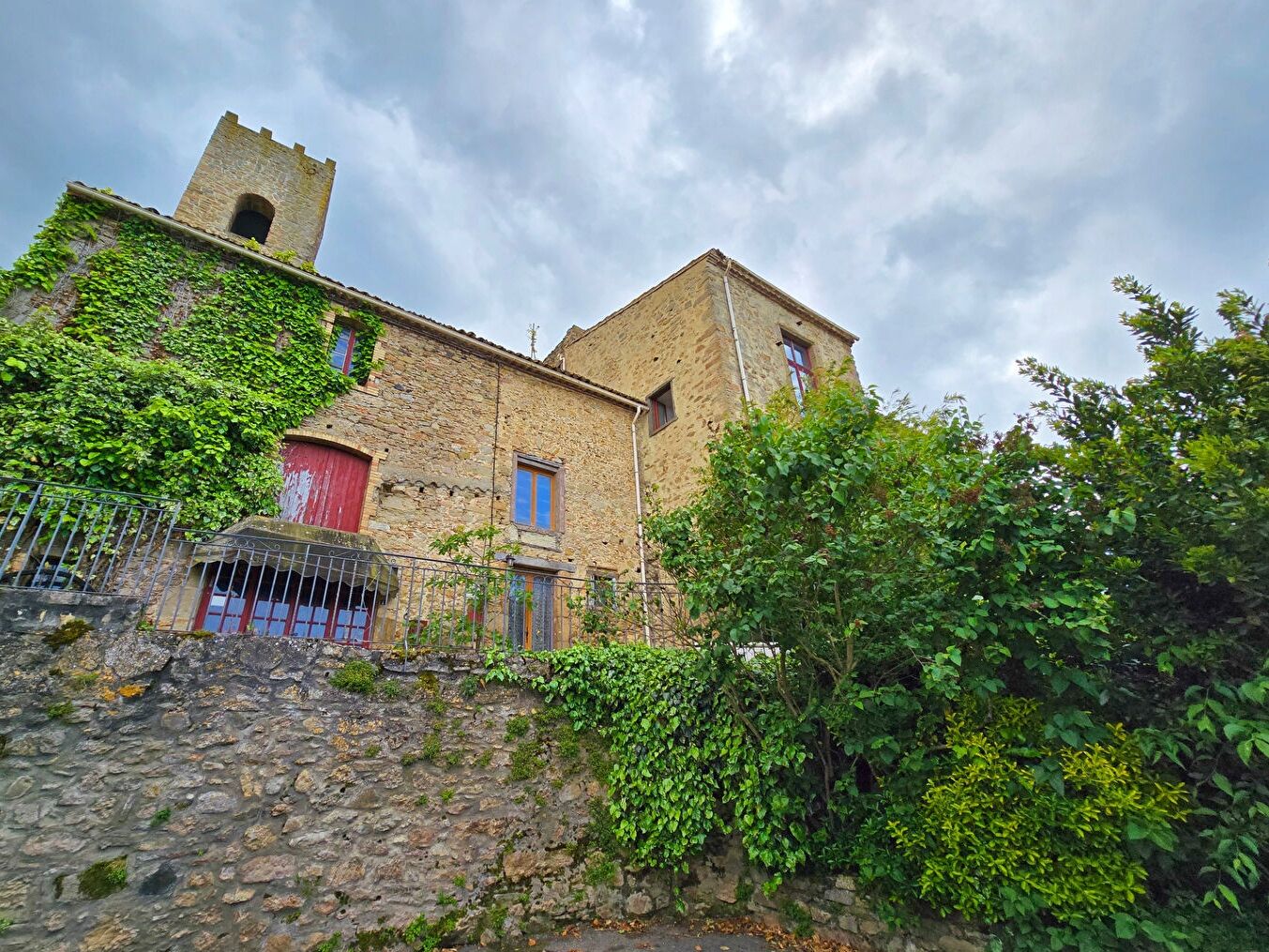 Maison VILLELONGUE D AUDE (11300) 6 pièces 323.00 m²