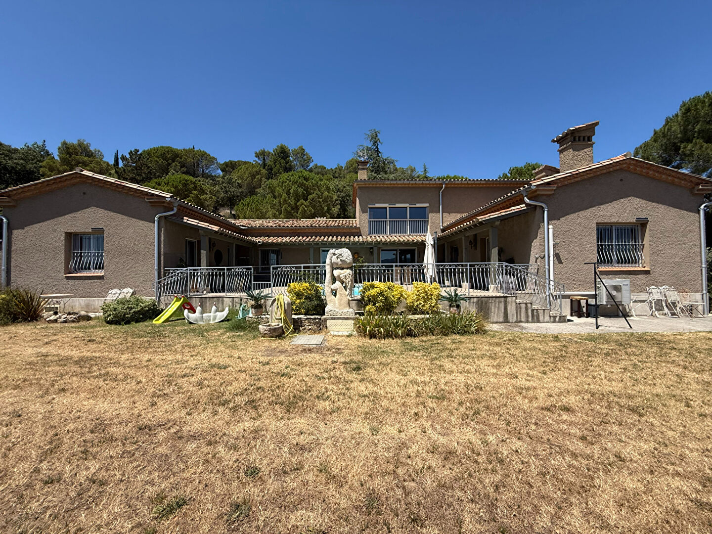 Villa LIMOUX (11300) 8 pièces 205.59 m²